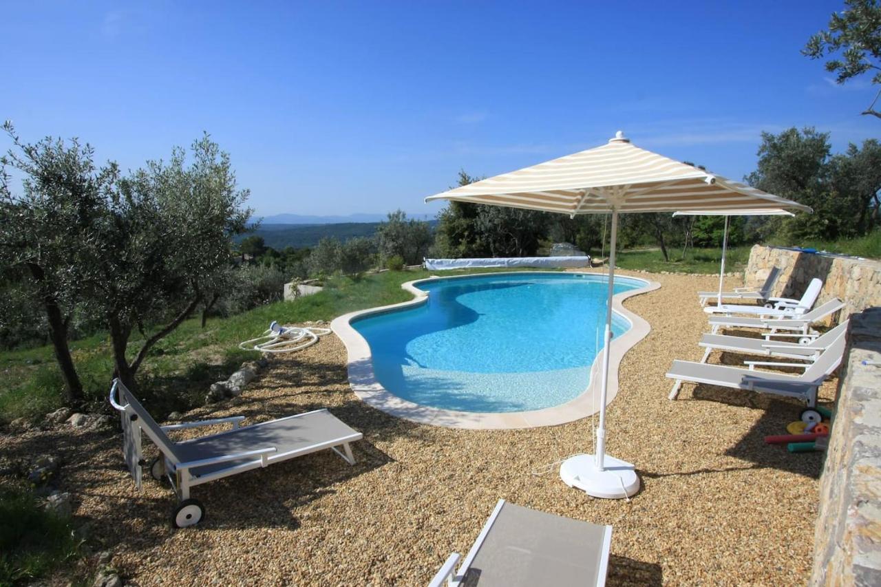 Villa Callas, piscine, calme et vue panoramique Extérieur photo