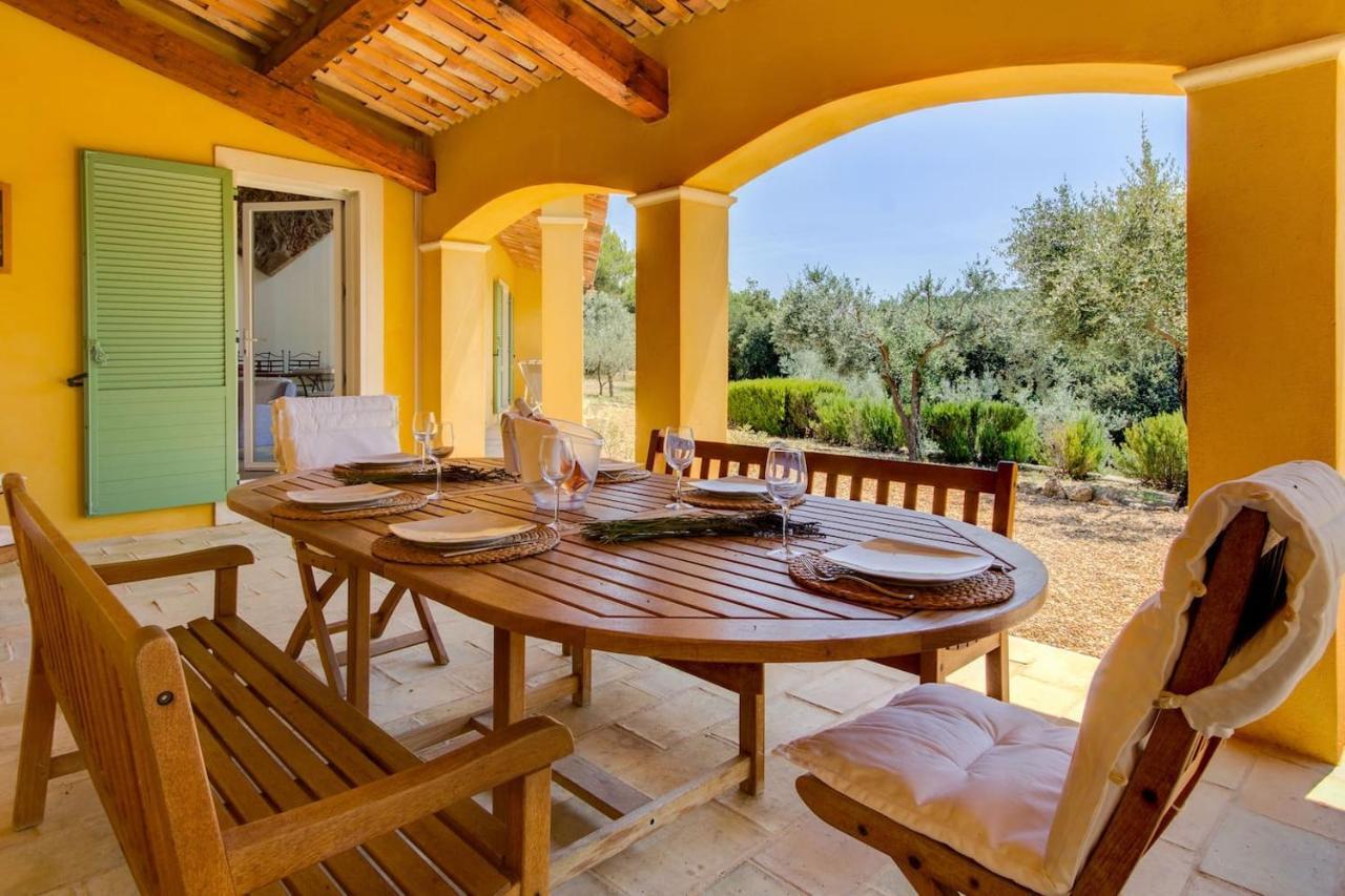 Villa Callas, piscine, calme et vue panoramique Extérieur photo